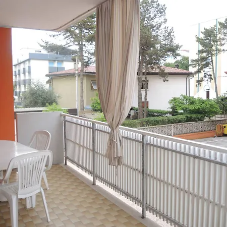 Seaside Welcoming Flat Next To The - Beahost Apartment